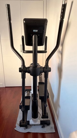 Elíptica BH ZK900