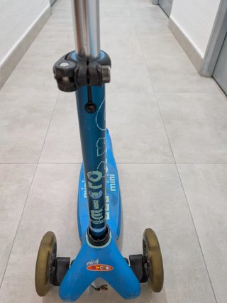 Patinete Micro Mini Deluxe LED 3 Ruedas