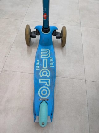 Patinete Micro Mini Deluxe LED 3 Ruedas