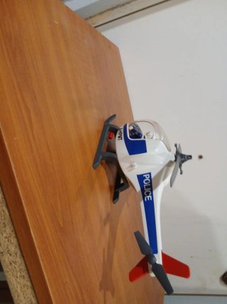 Helicóptero Policía Playmobil A-HPMT Este 7€