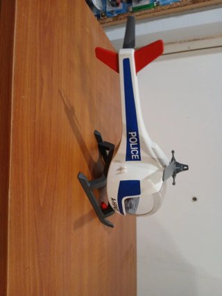 Helicóptero Policía Playmobil A-HPMT Este 7€
