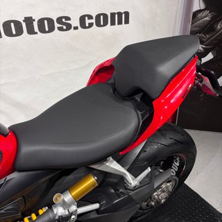 Ducati Streetfighter V2