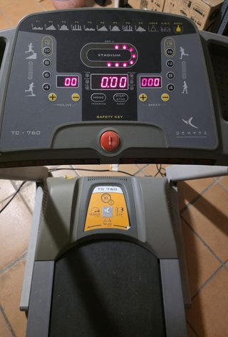 Vendo gimnasio doméstico completo marca DOMYOS