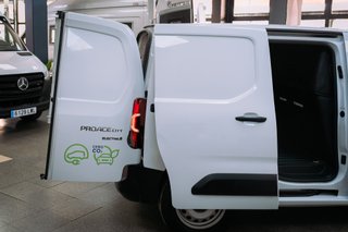 Toyota Proace City 2023           20.000 KMS