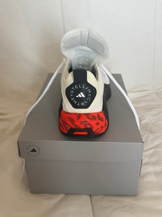 Sneakers Adidas Stella McCartney bianche e rosse