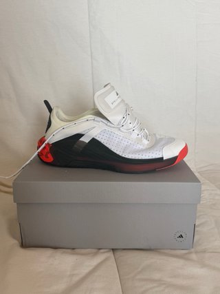 Sneakers Adidas Stella McCartney bianche e rosse