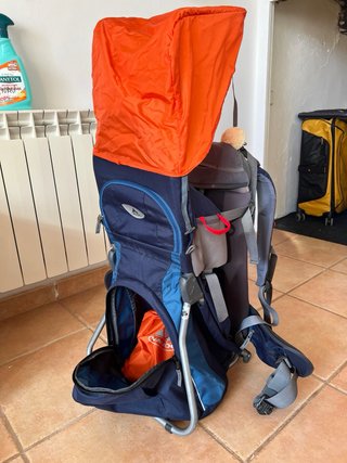 Mochila porta bebé montaña