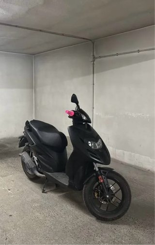 Moto Scooter 49cc Negra