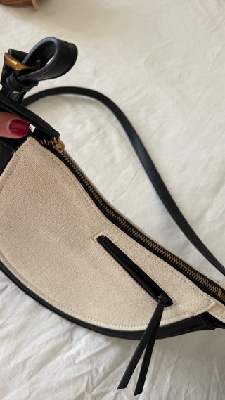 Bolso Bandolera Beige y Negro ZARA