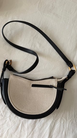 Bolso Bandolera Beige y Negro ZARA
