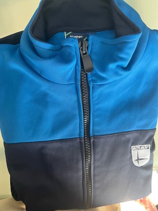 Chaqueta deportiva parte de arriba colegio Altair