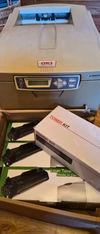 Impresora OKI C3200 Láser Beige/Gris