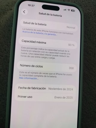 iPhone 16 Pro Max 256GB Dorado Nuevo
