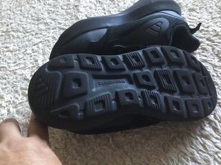 Zapatillas Adidas Talla 35 negras.