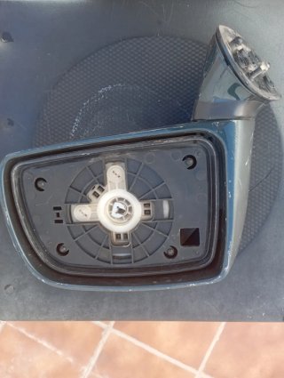 Retrovisor Derecho Hyundai Trajet