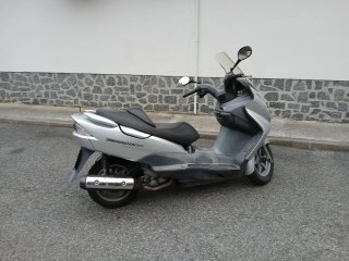Suzuki Burgman 150 Plata