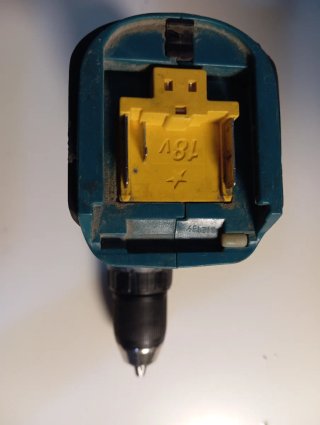 Taladro Makita DHP453