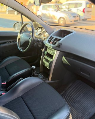 Peugeot 207 2008