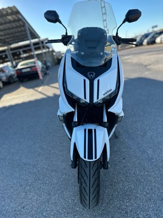 Wottan GT2 Scooter Blanca