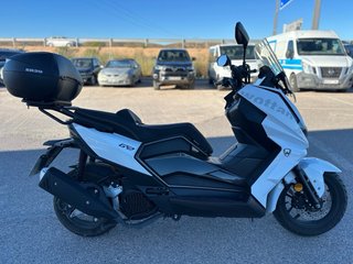 Wottan GT2 Scooter Blanca