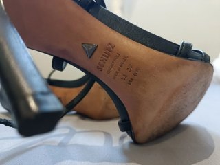 Sandalias Schutz Piel Tacón Alto Negras