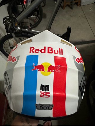 Casco Motocross Red Bull