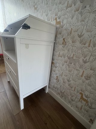 Cómoda cambiador SUNDVIK blanca