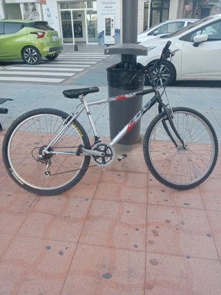 Bicicleta de montaña BH