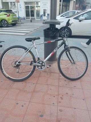 Bicicleta de montaña BH