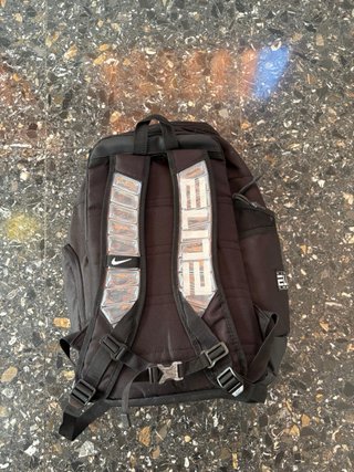Mochila Nike Elite Negra