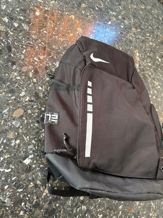 Mochila Nike Elite Negra