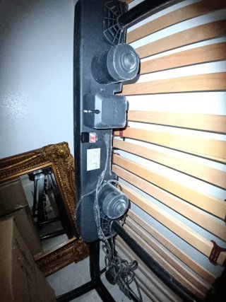 Cama articulada motorizada