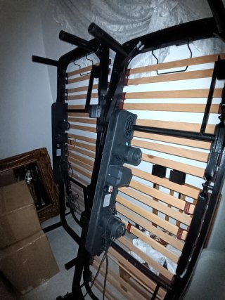 Cama articulada motorizada