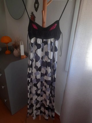 Vestido de fiesta marca Custo Barcelona