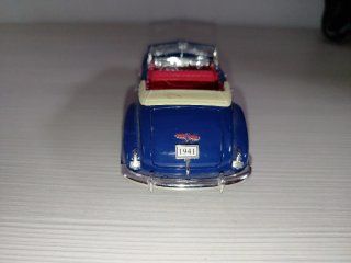 Raro Modellino Buick Roadmaster Convertible 1/24