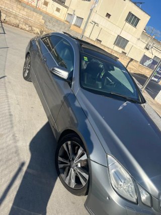 Mercedes-Benz E 220 CDI 2012