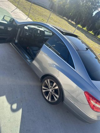 Mercedes-Benz E 220 CDI 2012