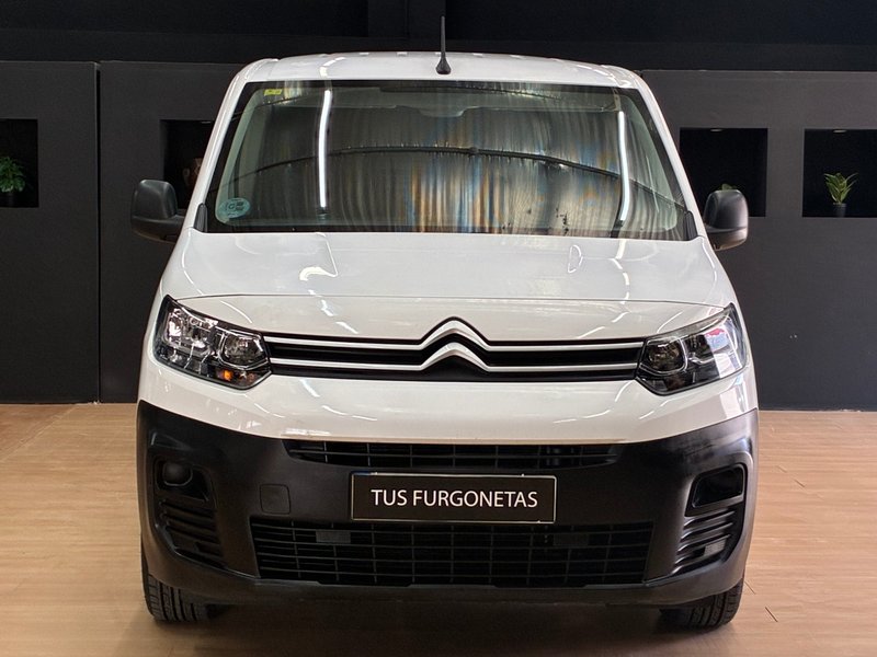 Citroën Berlingo 2022, foto 2