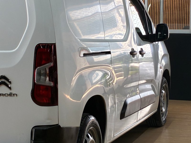 Citroën Berlingo 2022, foto 19