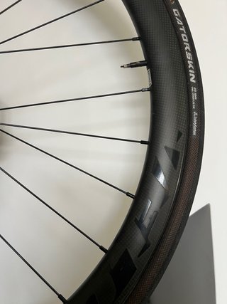 Ruedas carbono 38mm disco DT Swiss 350