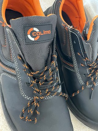 Zapatos de seguridad Calima negros y naranjas