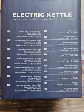 Hervidor eléctrico Mayou.