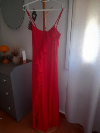 Vestido fiesta largo coral rojizo