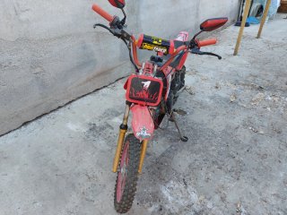 Pit Bike THUMB 125cc Roja.