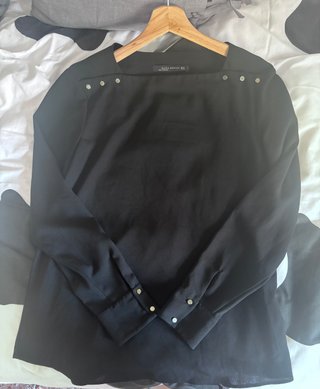 Blusa Zara Woman Negra Talla M Botones Dorados