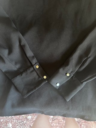 Blusa Zara Woman Negra Talla M Botones Dorados