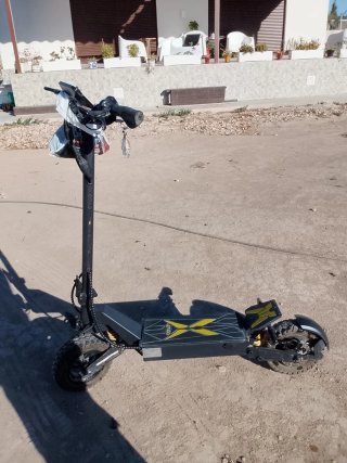 Patinete Eléctrico Negro