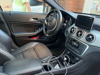 Mercedes-Benz Gla 220cdi 4 matic 2014