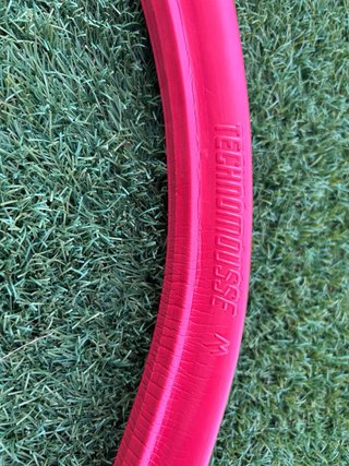 Mousse Red Poison Evo 27.5 Technomousse