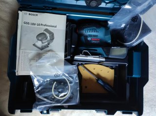 NUEVA Lijadora Orbital a batería Bosch GSS 18V-10